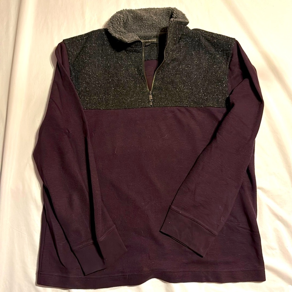 Men’s Banana Republic Quarter Zip - Size XL